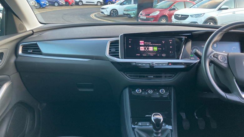 Vauxhall Grandland 1.2 Turbo SRi 5dr Petrol Hatchback